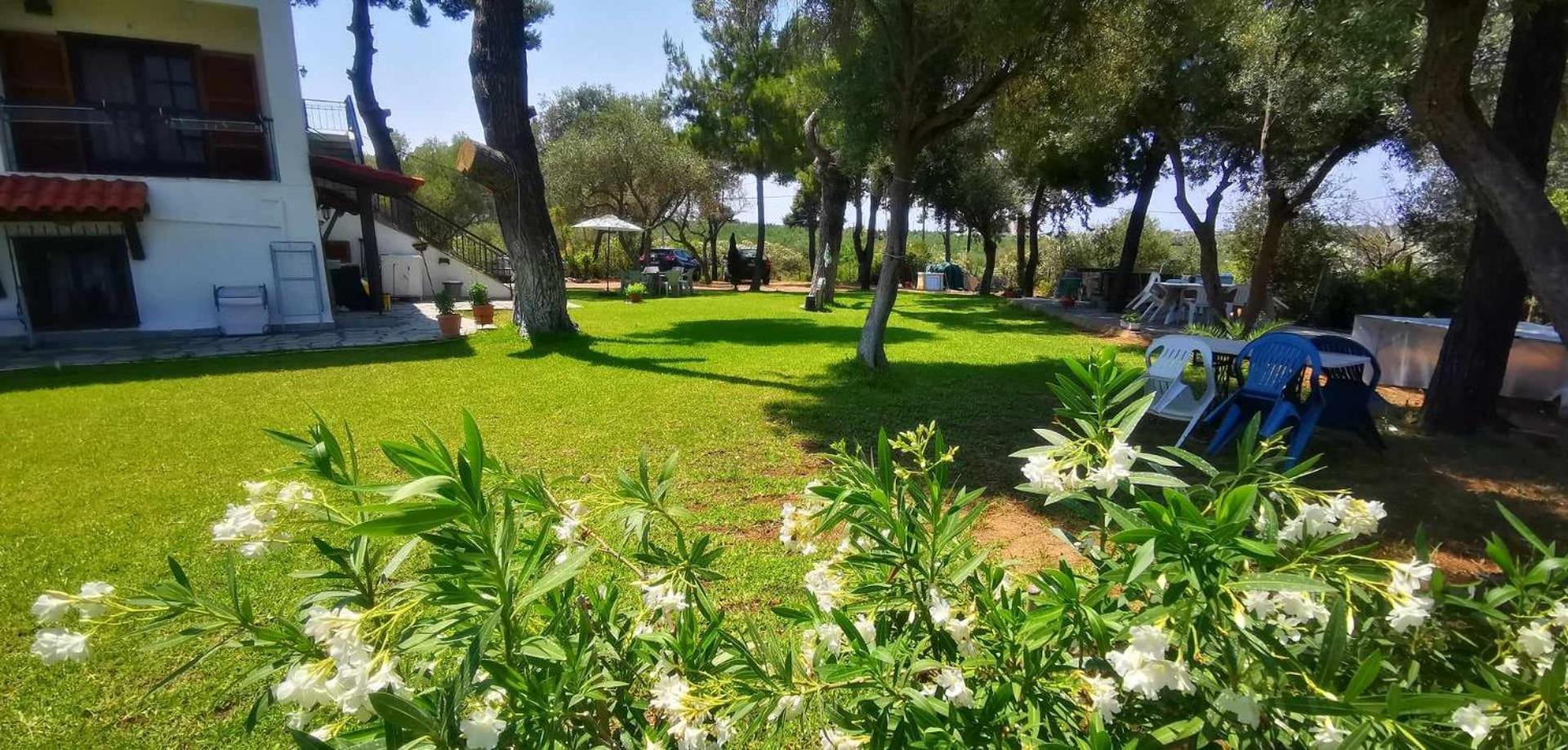 Golden Summer Apartment Nea Fokea Exterior photo